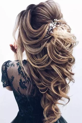Hairstyles for Graduation